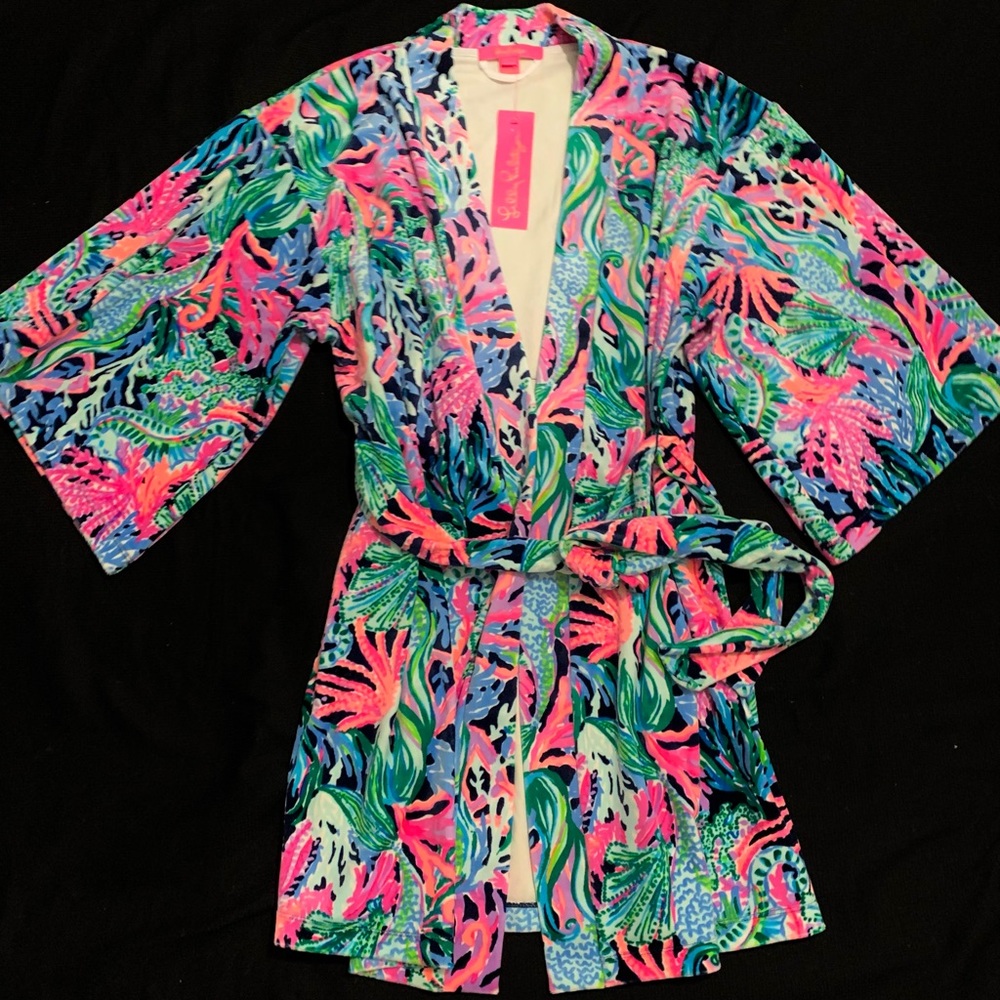 LILLY PULITZER S/M ROBE NEW W TAGS